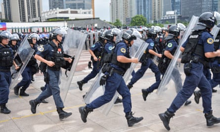 Chinese riot police