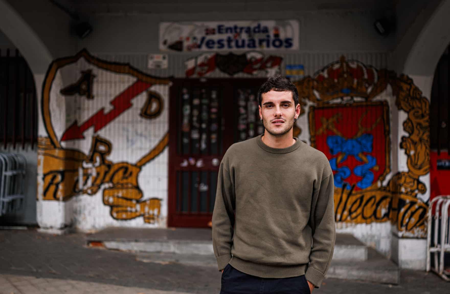 Rayo's unique identity