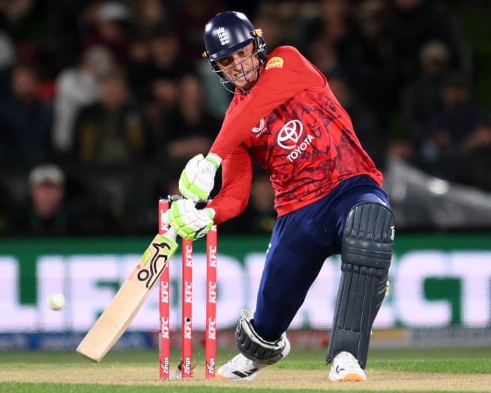 England delay team reveal for latest T20 with weather forcing training indoors