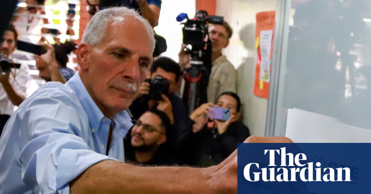 Trump tells Honduras ‘there will be hell to pay’ as presidential vote count stalls