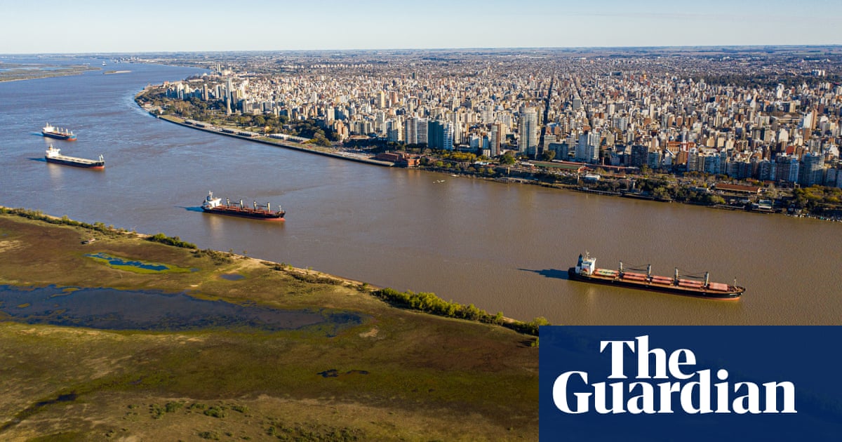 Communities on Paraná River fear Argentina’s privatisation plan will destroy their way of life | Argentina Communities on Paraná River fear Argentina’s privatisation plan will destroy their way of life | Argentina