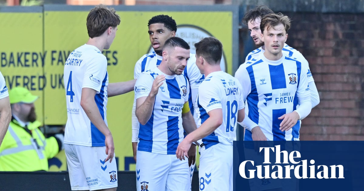 Scottish Premiership: Kiltie double sinks Motherwell to lift Kilmarnock