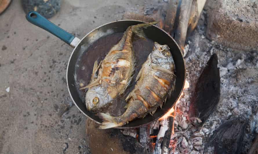 Frying fresh fish
