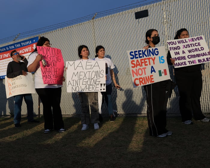 Illinois advocates sue over ‘torturous’ conditions at Chicago-area ICE facility