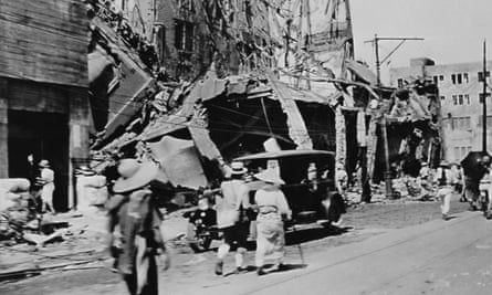 Ruins in Tokyo following the Great Kanto earthquake of 1923