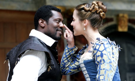 Eamonn Walker as Othello and Zoe Tapper as Desdemona at the Globe theatre in 2007.