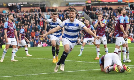 Chris Martin celebrates his dramatic winner for QPR at Burnley in the Championship on 22 April 2023.