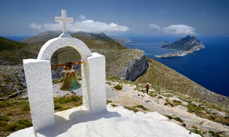 a small church along the historic hiking trail near the Hozoviotissa monastery on Amorgos.