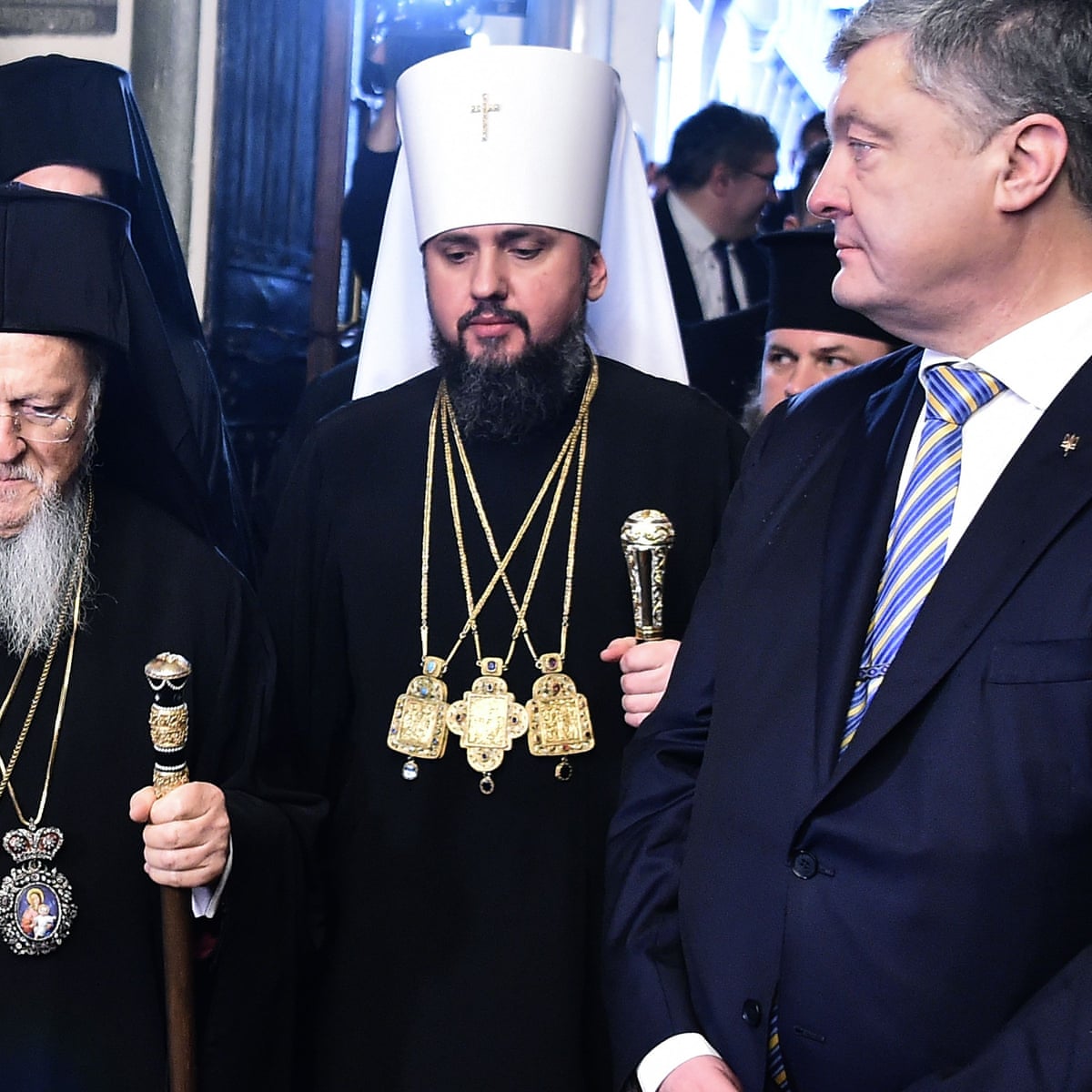Ukraine New Orthodox Church Gains Independence From Moscow Ukraine The Guardian