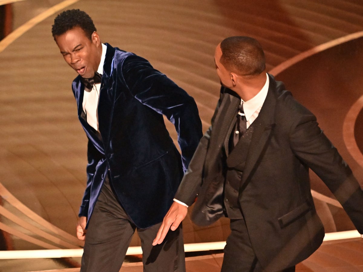 Violence isn't OK': Hollywood reacts to Will Smith slapping Chris Rock |  Oscars 2022 | The Guardian