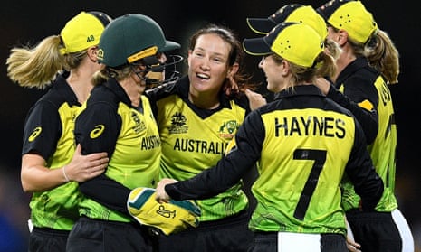 Australia into T20 World Cup final after dramatic India win