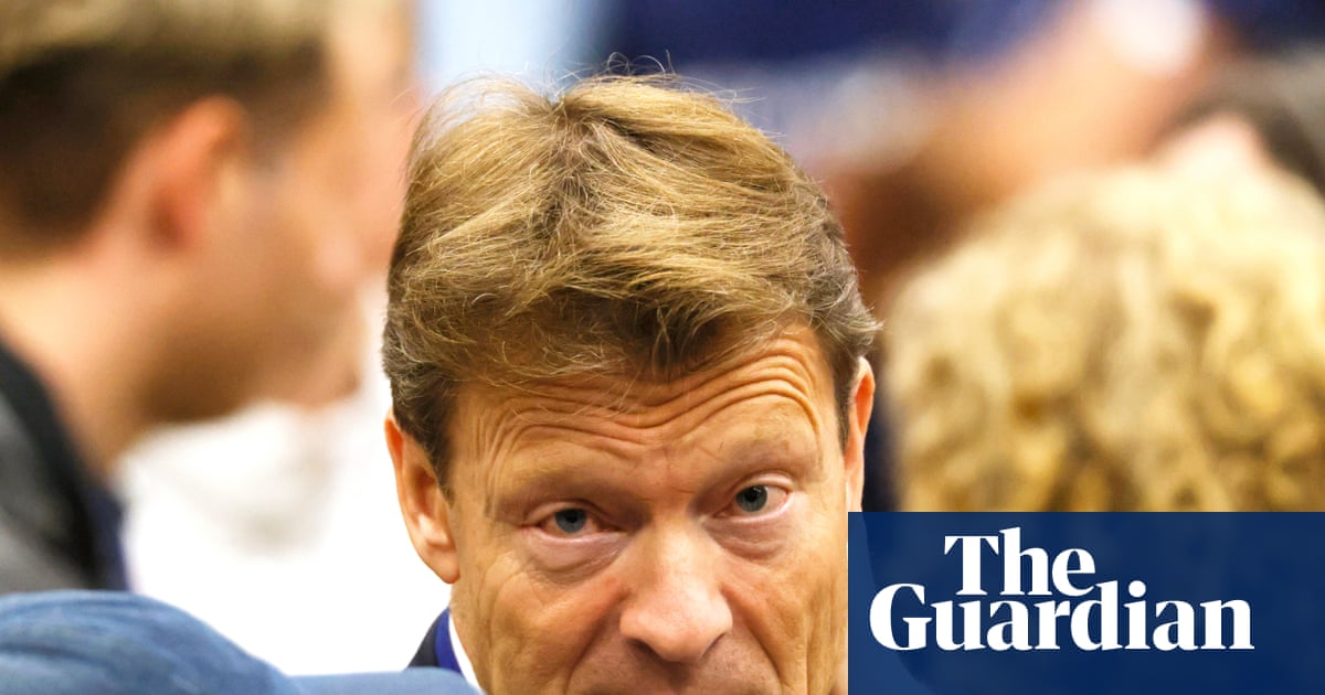 Tice should apologise to firefighters for ‘enjoy it’ remark on extreme heat, says Labour