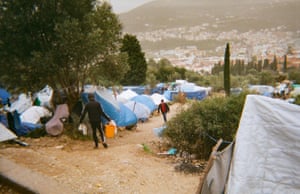 Daily life of asylum seekers in Samos