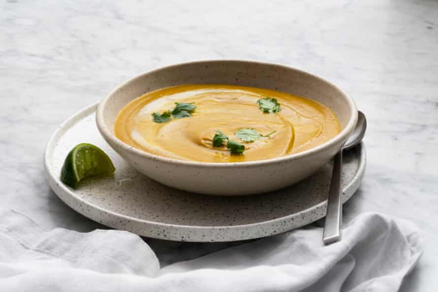 Soupe à la citrouille, aux carottes et au curcuma par Iain McTavish, directeur, Ladle + Press, Perth.