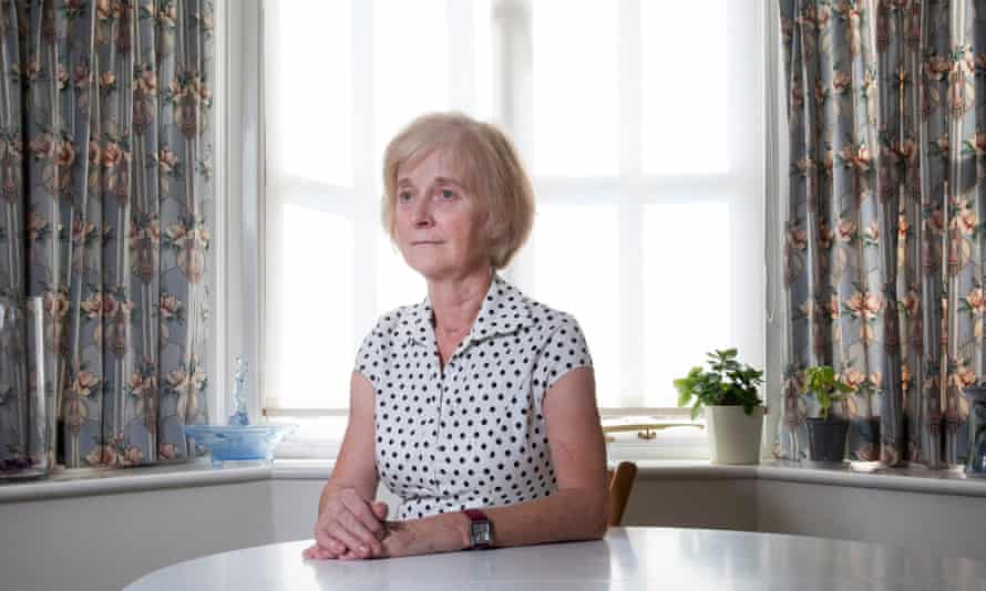 Linda Sutherland, who nursed Janet Parker, at home in 2020.