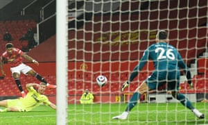 Marcus Rashford scores the first goal for Manchester United against Newcastle.