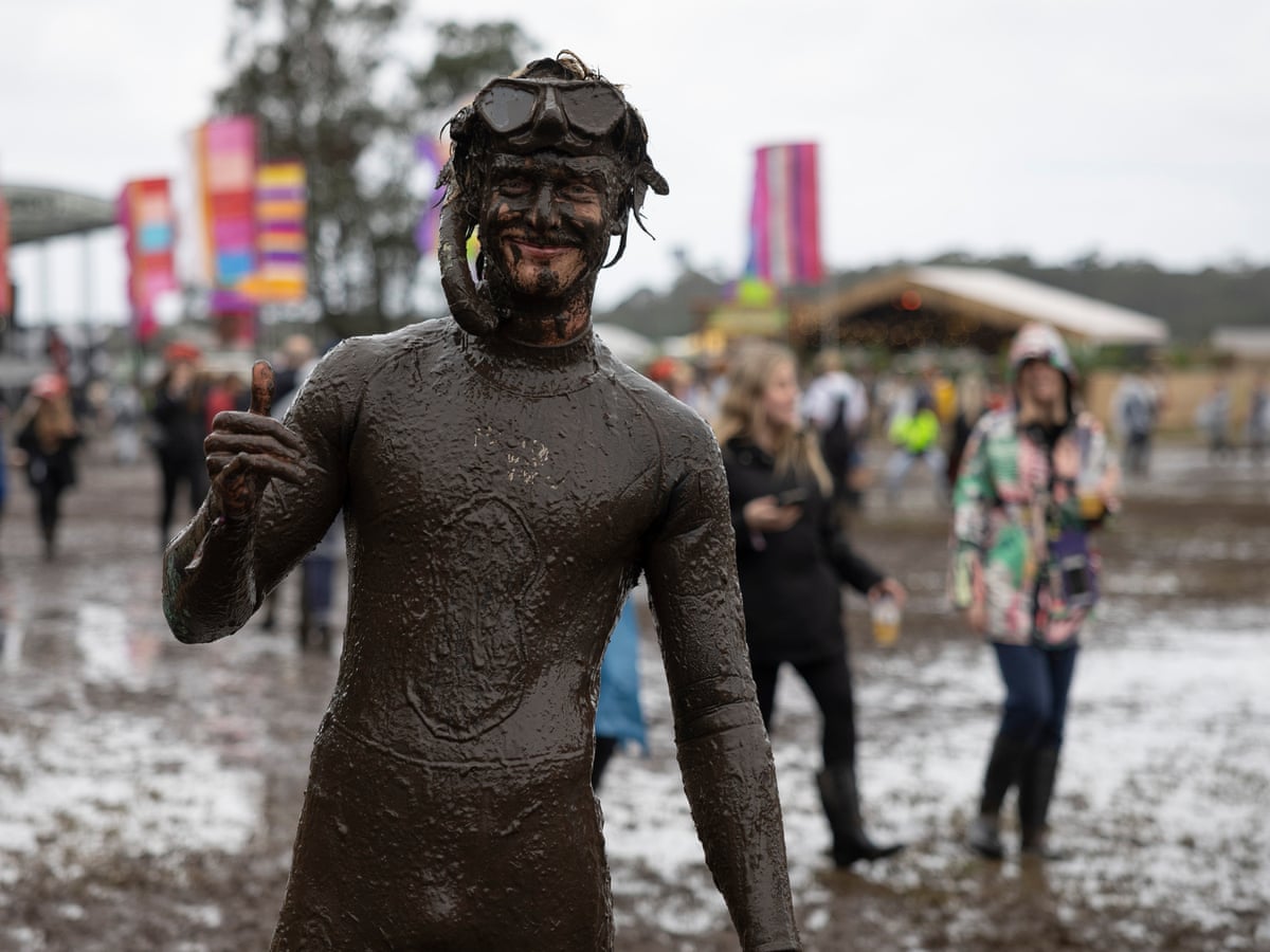 Put your phone in a ziplock bag and never wear jeans: six tips for surviving wet summer festivals | Australian music | The Guardian Put your phone in a ziplock bag and never wear jeans: six tips for surviving wet summer festivals | Australian music | The Guardian