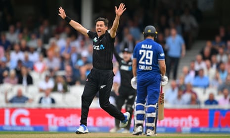 Trent Boult of New Zealand successfully appeals for the wicket of England’s Dawid Malan.