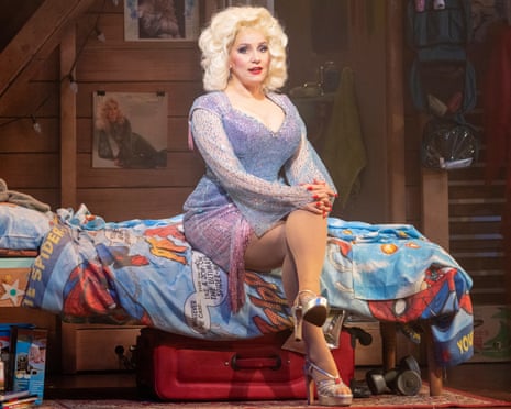 dolly parton blue dress 3 style lessons I learned from Dolly Parton
