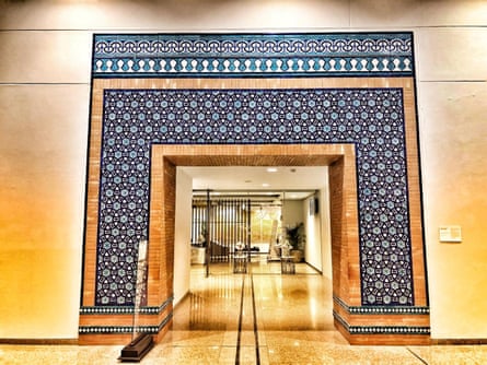 An intricately tiled kashikari archway at Islamabad airport.