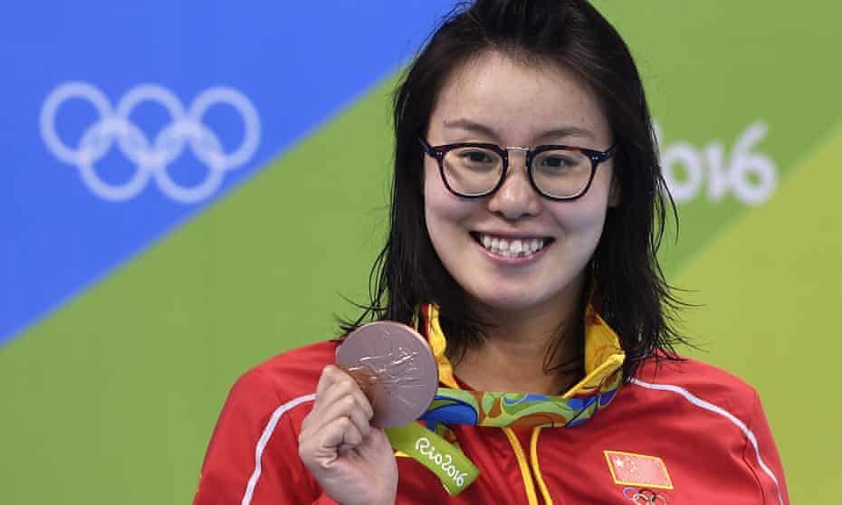 China’s Fu Yuanhui poses with her bronze medal at the Rio 2016 Olympic Games