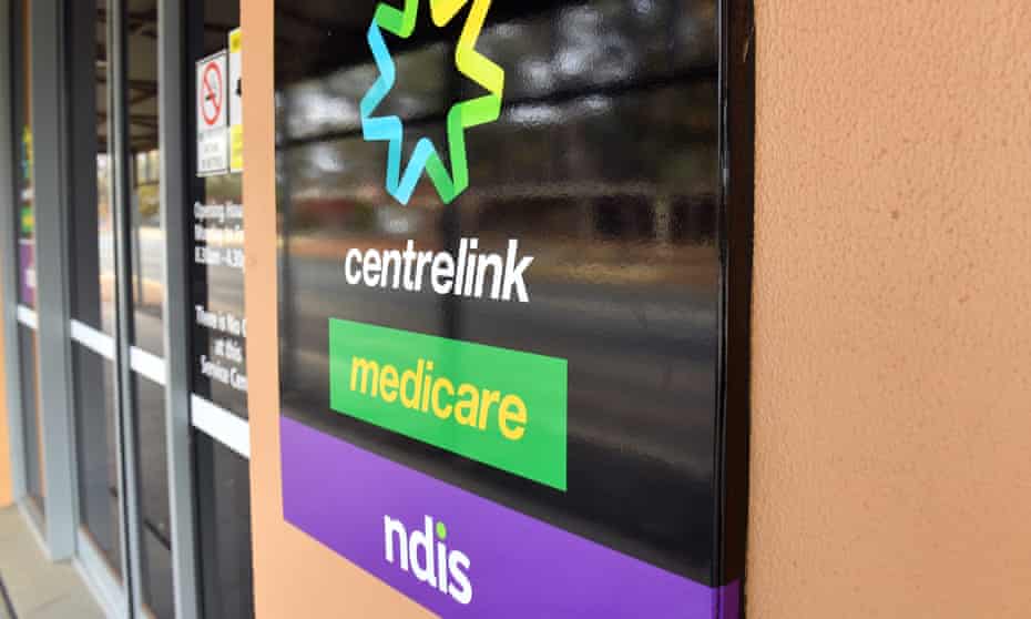 Welfare recipients are still being chased for social security debts, including robodebts, despite coronavirus crisis. 