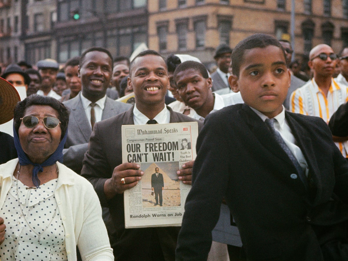 Gordon Parks Part One Review Works Of Riveting Beauty Dignity And Anger Art And Design The Guardian
