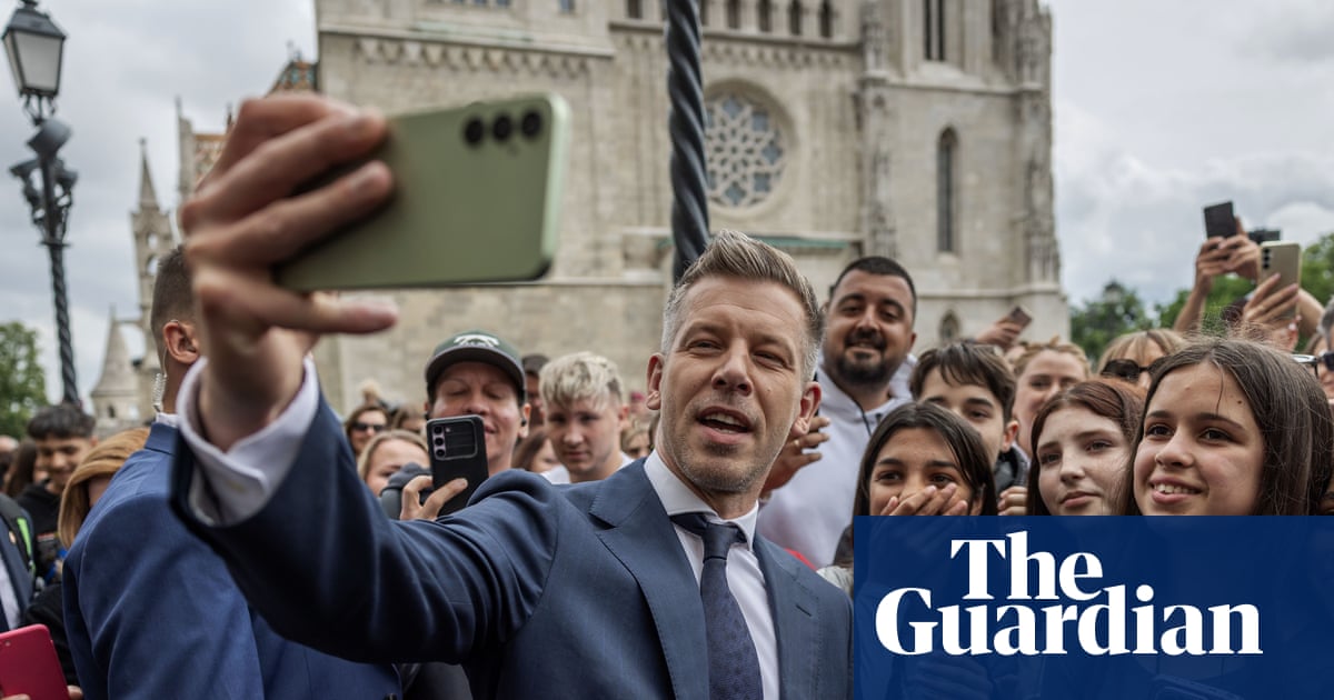 Os oligarcas de Orbán à beira do precipício enquanto Hungria se prepara para lançar imposto sobre a riqueza