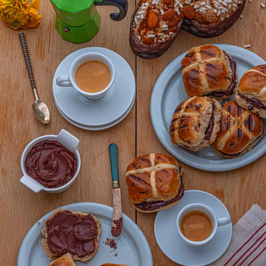 Hot cross bun cookies, chocolate toasties and cake: Claire Ptak’s Easter baking recipes | Baking 2 Chocolate Easter toasties