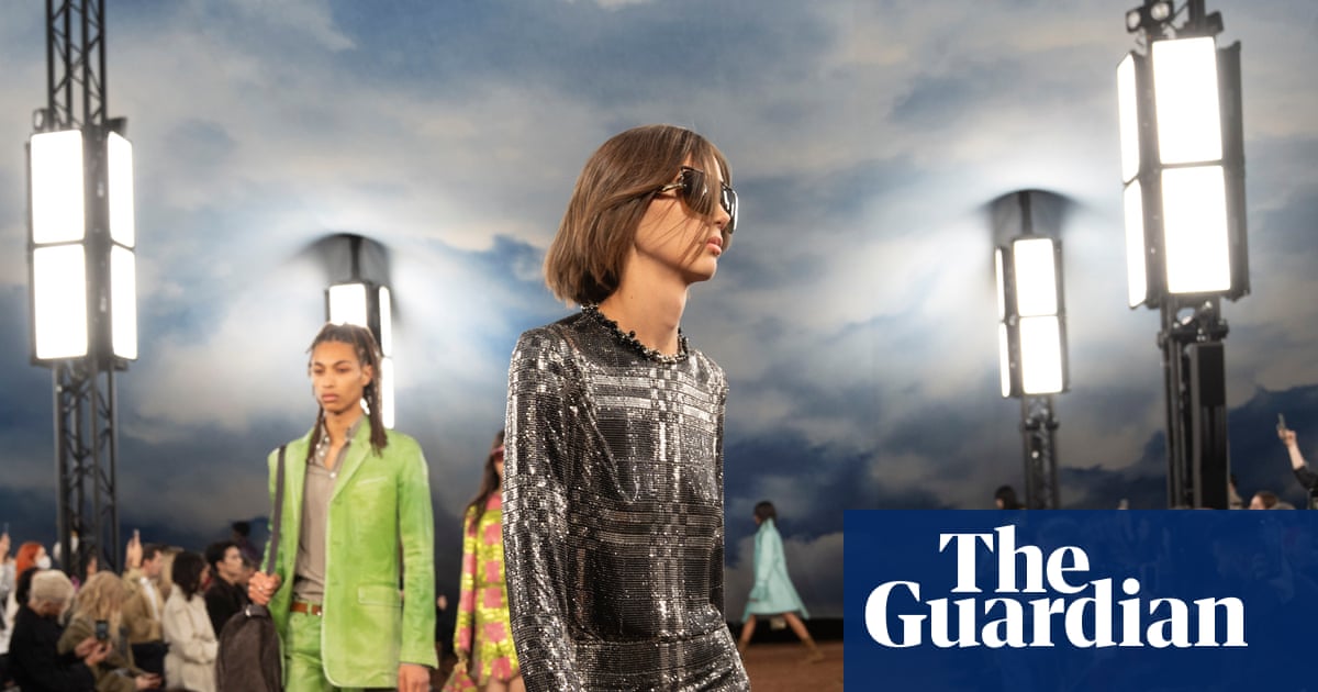 London fashion week’s headline act suggests its blue skies ahead at Burberry