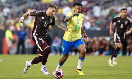 Mexico and Brazil enter Copa América in poor form.