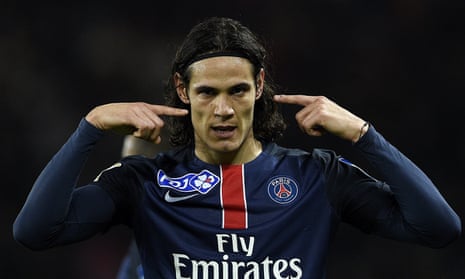 Will Edinson Cavani flee to Chelsea just at the moment when Zlatan Ibrahimoc’s move to Manchester United has opened the door for the Uruguayan to be the main striker at PSG? 