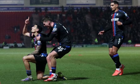Daniel Muñoz celebrates after opening the scoring