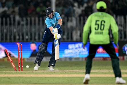 Joe Root is clean bowled by Pakistan's Naseem Shah