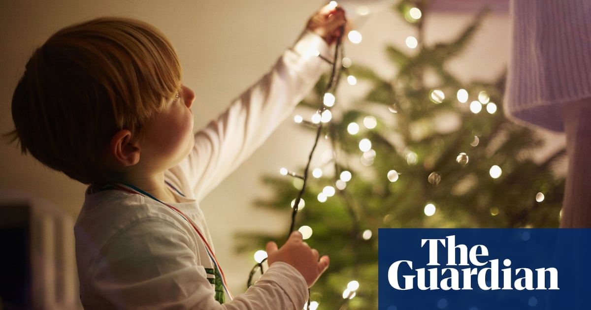 At least 135,000 children in Britain to be homeless at Christmas