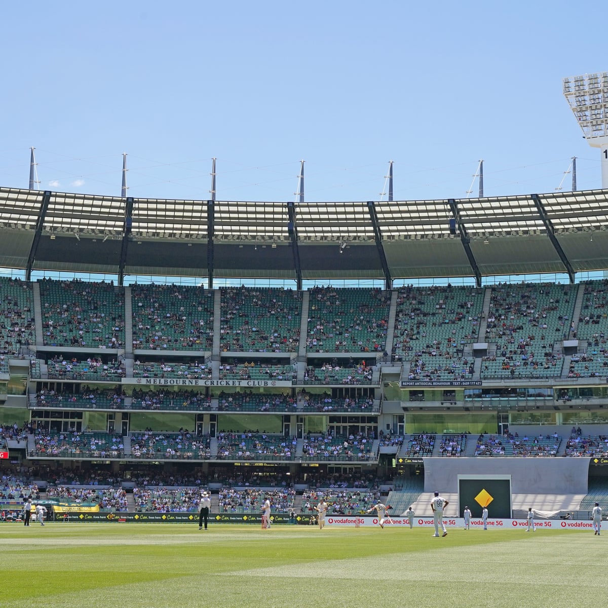 Cricket Fans Urged To Wear Masks Amid Concern Over Risk Posed By Boxing Day Test The Ashes The Guardian Cricket Fans Urged To Wear Masks Amid Concern Over Risk Posed By Boxing Day Test The Ashes The Guardian