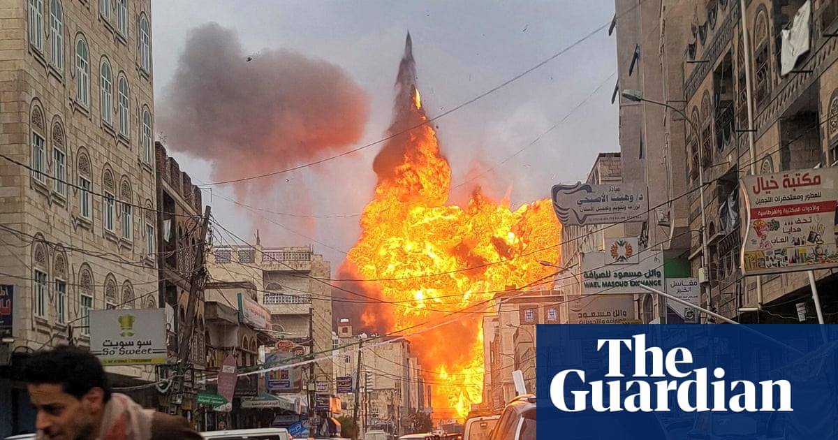 Large blast hit Sana'a as Israel strikes Yemeni capital – video