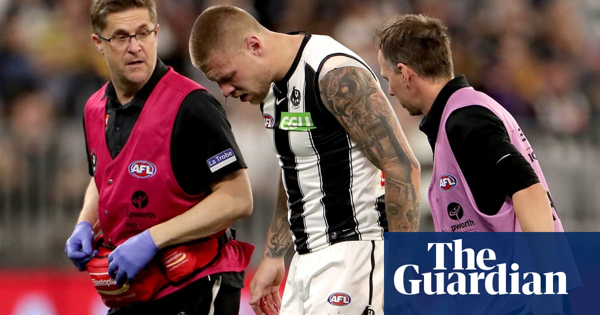 ‘Not thinking straight’: concussion to blame for Jordan De Goey’s phone breach, says Magpies coach
