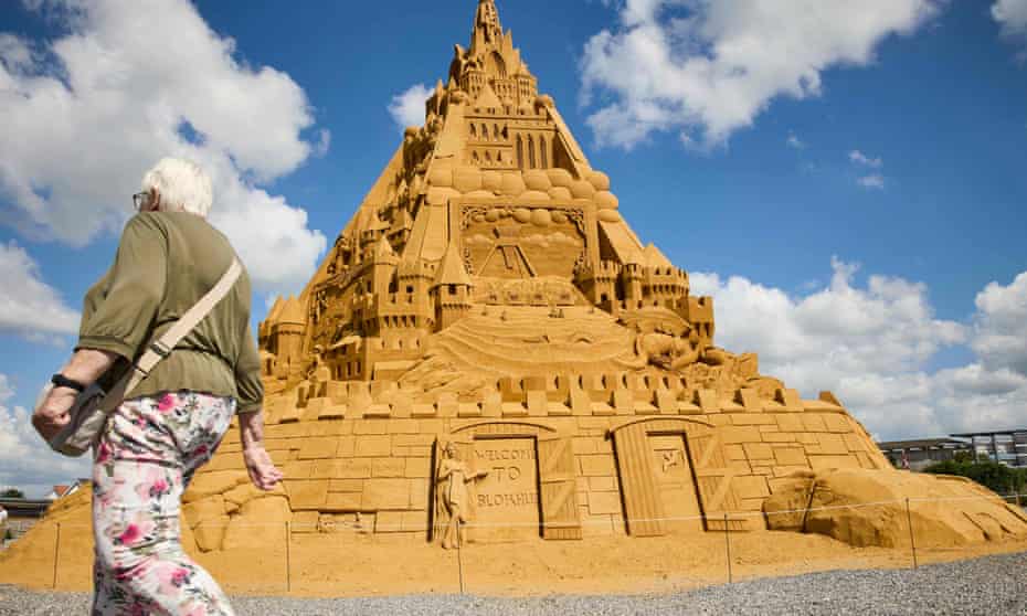 Huge pyramidal sandcastle