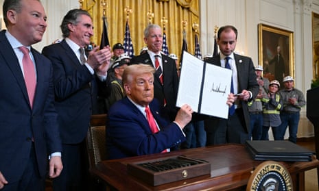 Trump discusses 'major' tariffs on pharma imports at Republican dinner – as it happened | US politics | The Guardian