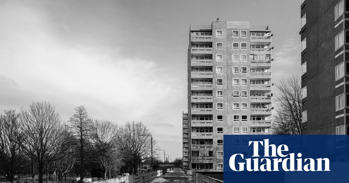 Residents in legal fight to halt demolition of Clockwork Orange estate