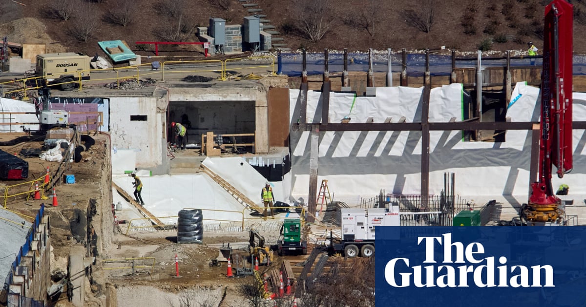 Judge indicates he might shut down Trump’s $400m White House ballroom plan