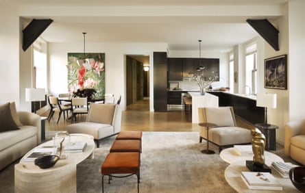 A residential room in the Flatiron building.