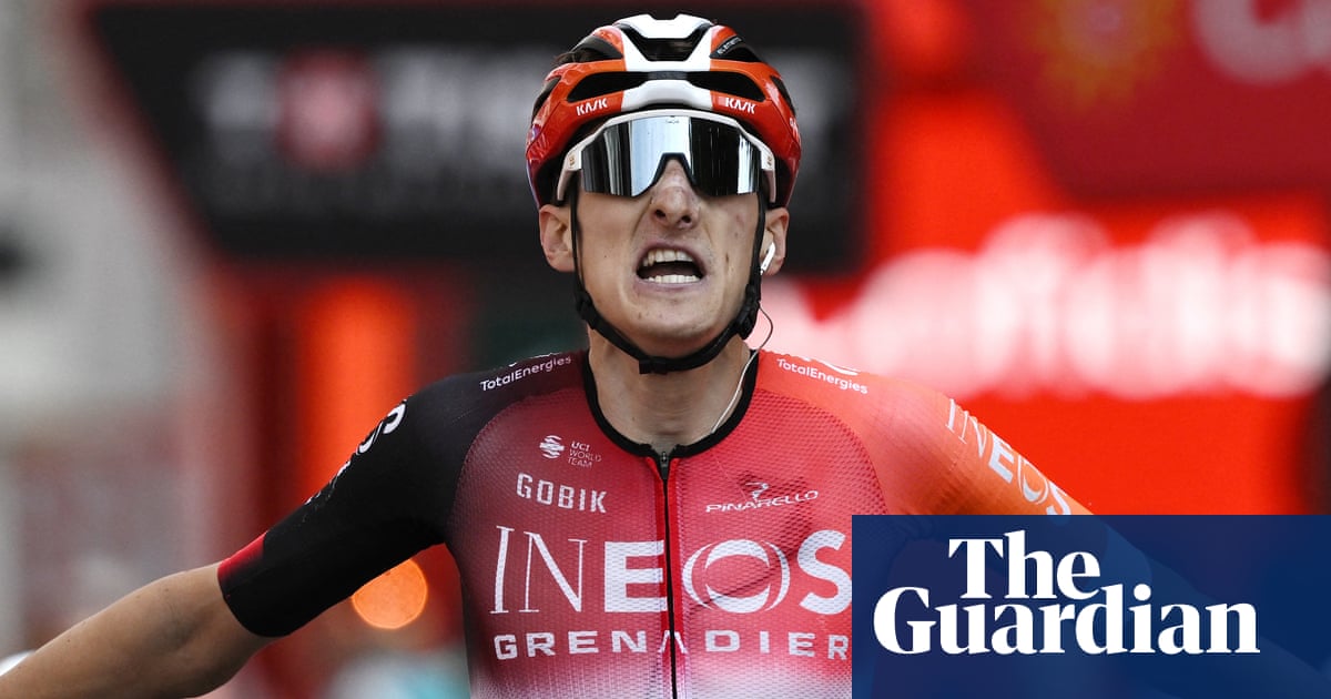 Turner sprints to Vuelta stage four victory while Gaudu takes lead from Vingegaard