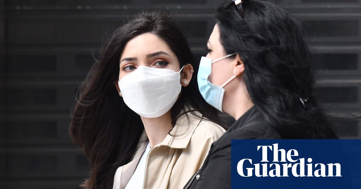 Report On Face Masks Effectiveness For Covid 19 Divides Scientists World News The Guardian