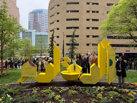 A gold monument in a public park