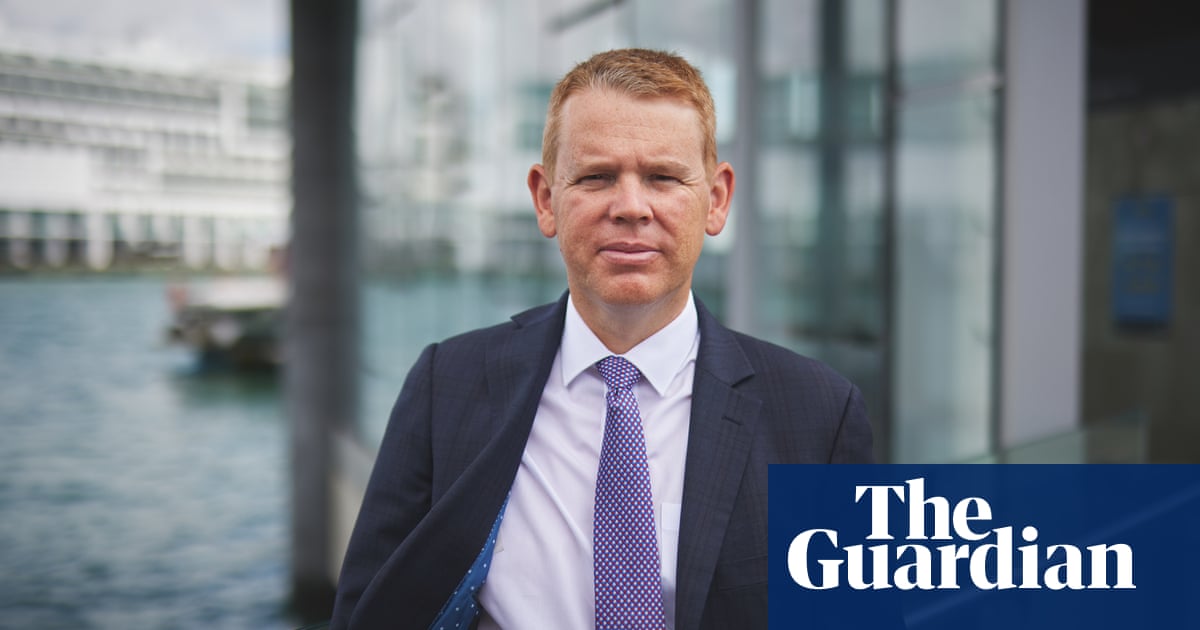 ‘We’re all nervous’: NZ’s Covid tsar Chris Hipkins admits uncertainty over border reopening