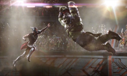 Give us back Mark Ruffalo … Thor and the Hulk do battle in Thor: Ragnarok