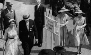 The Queen and Princess Margaret (right), walking into the paddock at Royal Ascot i 1955. The Queen will be absent from Royal Ascot for the first time in her reign today.