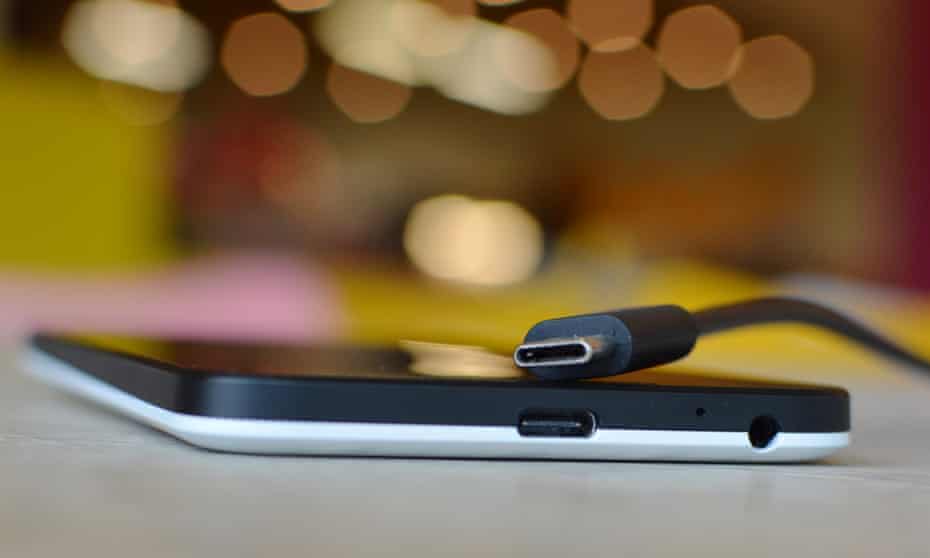 USB-C cable and Google Nexus 5X
